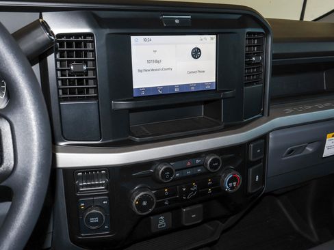 New 2026 Ford F250 XL w/ STX Appearance Package AWD/4WD image 29