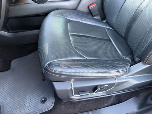 Used 2020 Ford Expedition Platinum image 12