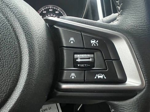 Used 2019 Subaru Ascent Premium image 14