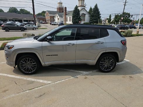 Certified 2023 Jeep Compass High Altitude AWD/4WD image 10