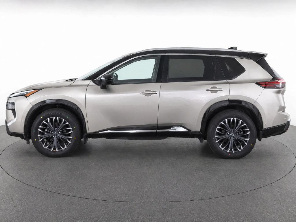 Certified 2024 Nissan Rogue Platinum w/ Platinum Premium Package FWD image 7