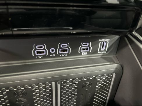 New 2026 RAM 1500 Limited AWD/4WD image 33