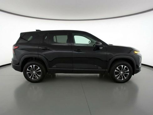 Used 2025 Chevrolet Equinox LT image 11