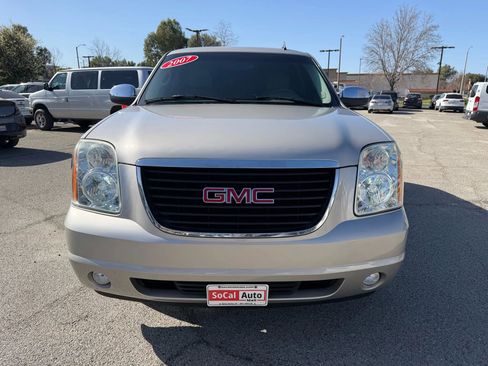 Used 2007 GMC Yukon SLE image 8