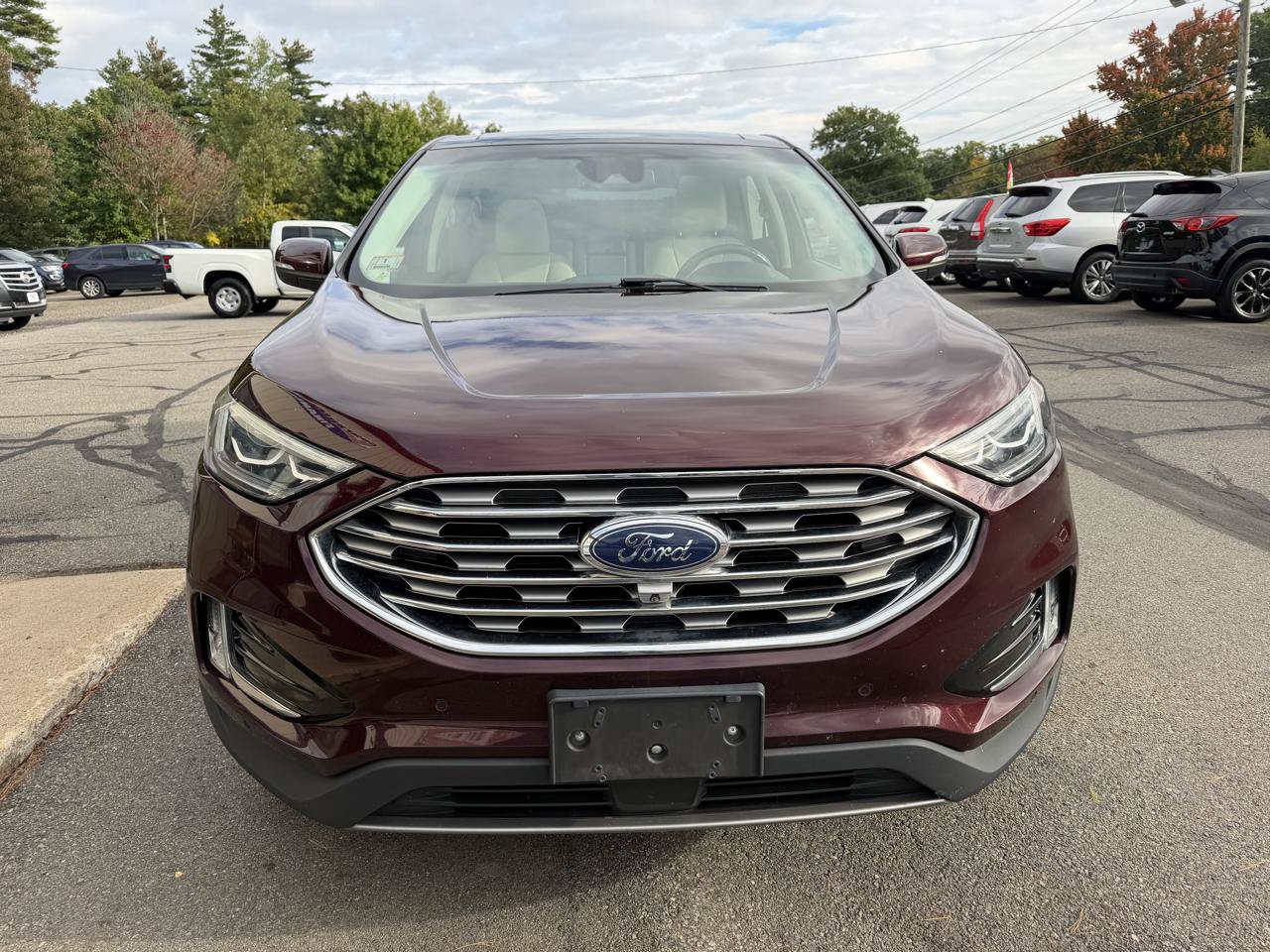 Used 2020 Ford Edge Titanium w/ Equipment Group 301A AWD/4WD image 2
