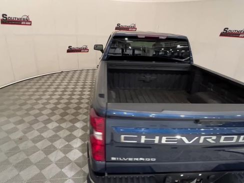 Used 2023 Chevrolet Silverado 1500 LT image 7