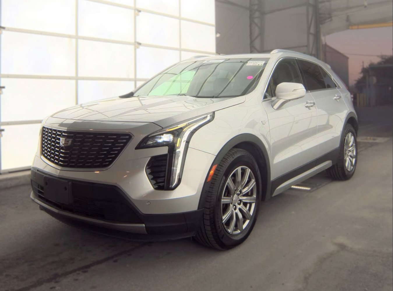 Used 2019 Cadillac XT4 Premium Luxury w/ Enhanced Visibility Package AWD/4WD image 1