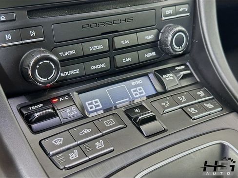 Used 2018 Porsche 911 Carrera GTS image 13