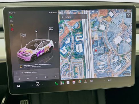 Used 2022 Tesla Model Y Performance AWD/4WD image 19