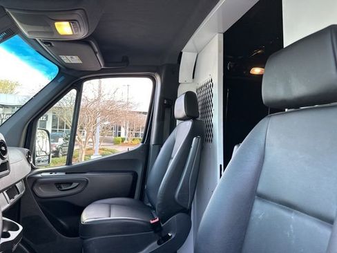 Used 2023 Mercedes-Benz Sprinter 144 Cargo image 11