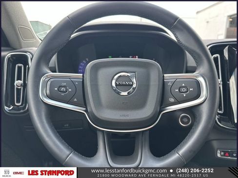 Used 2023 Volvo XC40 B5 Ultimate w/ Climate Package AWD/4WD image 22