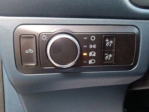 New 2025 Ford Maverick XLT w/ XLT Luxury Package image 17