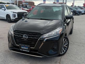 Used 2024 Nissan Kicks SR FWD video 1