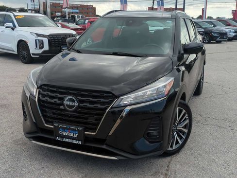 Used 2024 Nissan Kicks SR FWD image 1