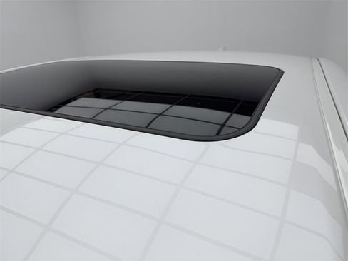 Used 2022 Lexus ES 350 image 13