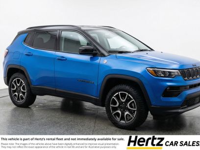 Used 2025 Jeep Compass Trailhawk