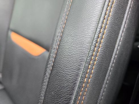 Used 2025 GMC Sierra 1500 AT4 w/ Technology Package image 19