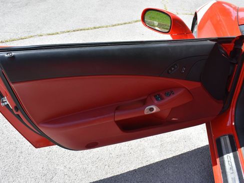 Used 2010 Chevrolet Corvette Grand Sport w/ Preferred Equipment Group RWD image 19