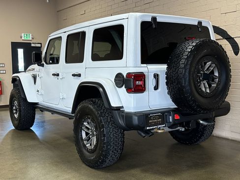 Used 2024 Jeep Wrangler Unlimited Rubicon 392 AWD/4WD image 5