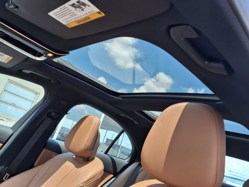 New 2026 Mercedes-Benz E 350 4MATIC Sedan image 18