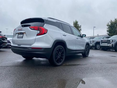 Used 2020 GMC Terrain SLE w/ Driver Convenience Package FWD image 7