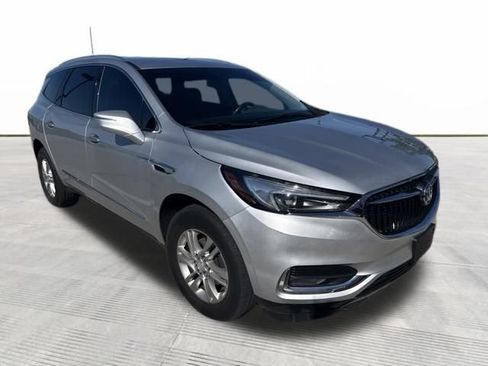 Used 2020 Buick Enclave Essence AWD/4WD image 2