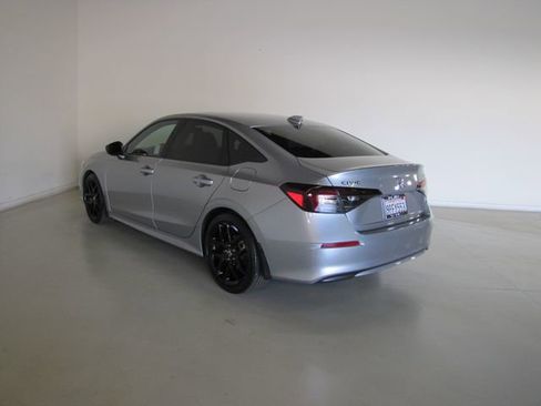 Certified 2025 Honda Civic Sport image 22