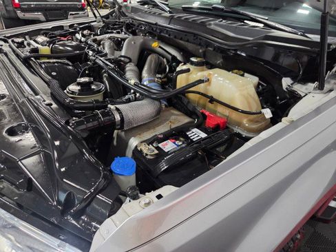 Used 2020 Ford F350 Lariat w/ Lariat Value Package AWD/4WD image 98