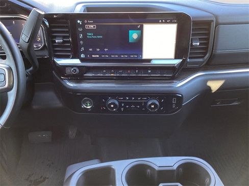 Used 2024 Chevrolet Silverado 1500 LT w/ Protection Package image 11