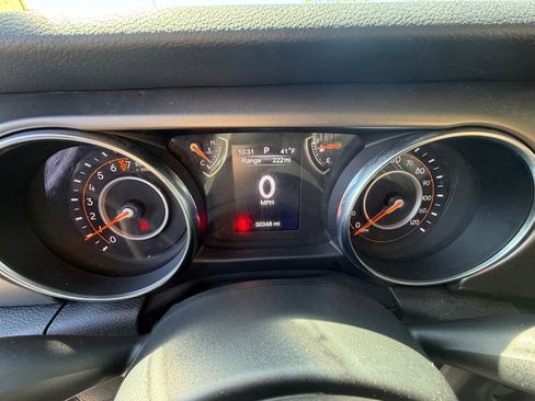 Used 2019 Jeep Wrangler Unlimited Sport S AWD/4WD image 11
