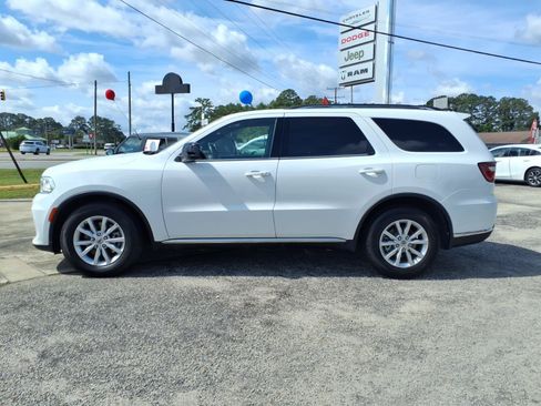 Used 2023 Dodge Durango SXT RWD image 5