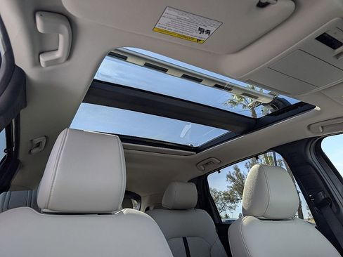 Certified 2024 MAZDA CX-90 3.3 Turbo w/ Premium Package image 20