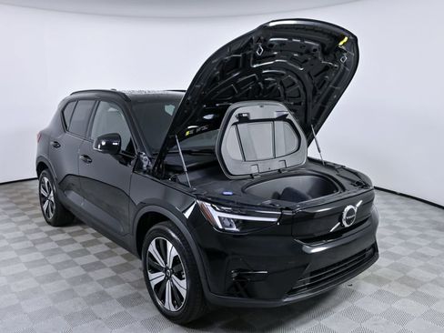 Certified 2023 Volvo XC40 Recharge Plus w/ Protection Package Premier image 34