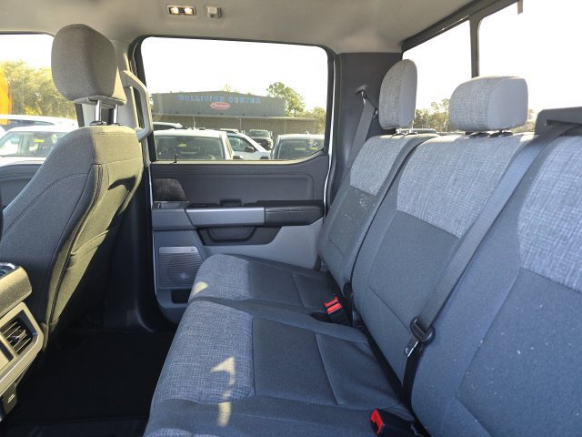 Used 2024 Ford F250 XLT w/ Black Appearance Package AWD/4WD image 8
