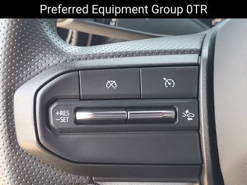 Used 2023 Chevrolet Colorado Trail Boss w/ Advanced Trailering Package AWD/4WD image 9