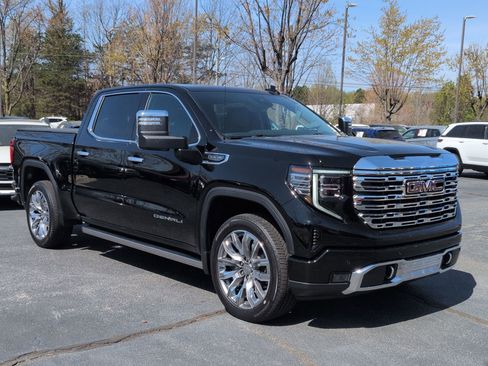 Certified 2024 GMC Sierra 1500 Denali w/ Denali Reserve Package AWD/4WD image 2