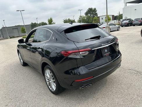 Used 2022 Maserati Levante GT AWD/4WD image 7