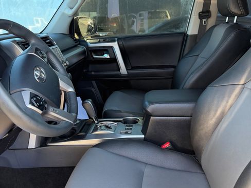 Used 2022 Toyota 4Runner SR5 Premium image 13