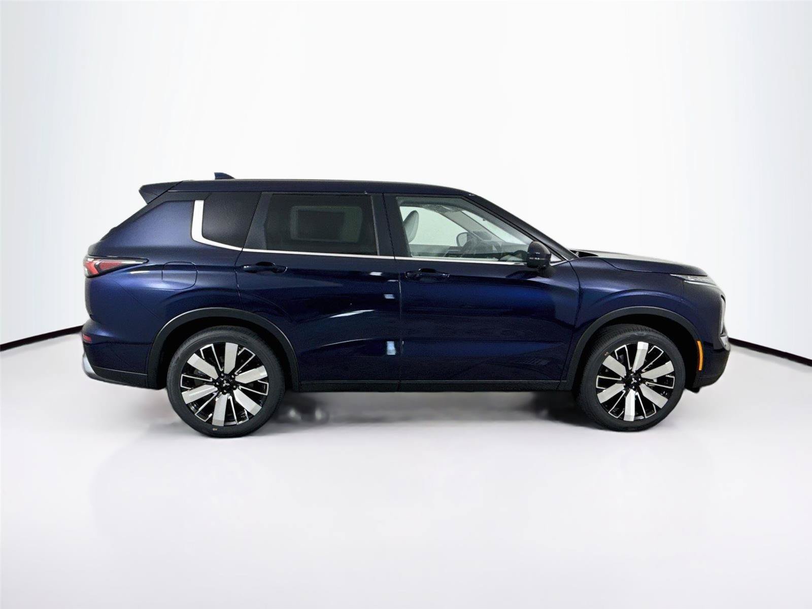 New 2026 Mitsubishi Outlander SE FWD image 26