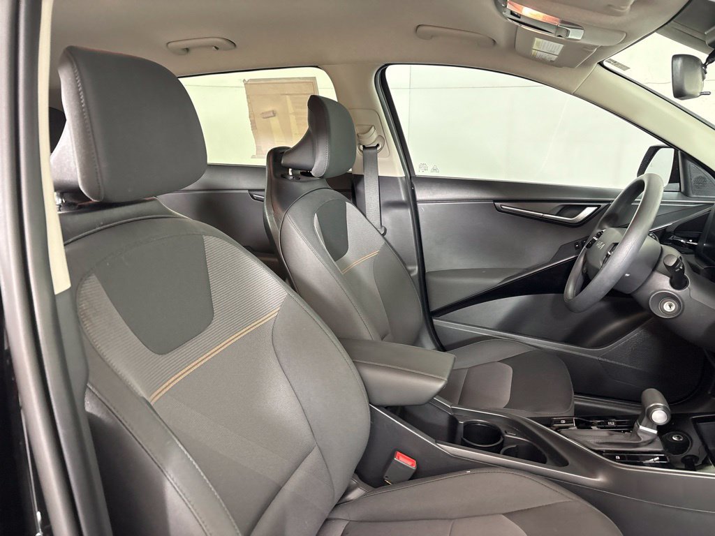 New 2026 Kia Niro LX FWD image 17