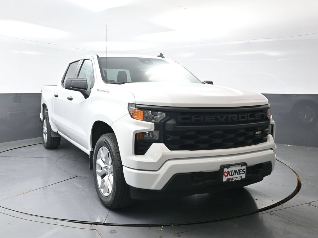 Used 2023 Chevrolet Silverado 1500 Custom AWD/4WD image 8
