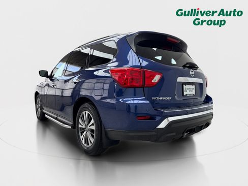 Used 2020 Nissan Pathfinder SV FWD image 5