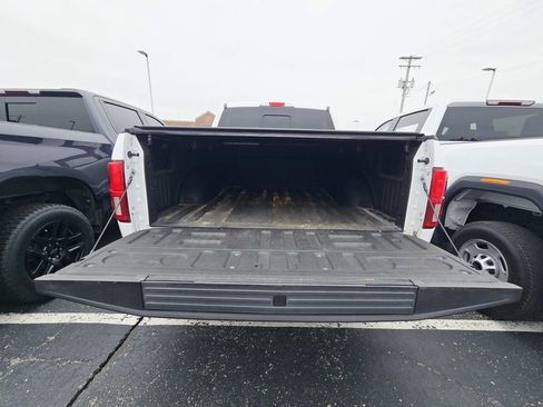 Used 2020 Ford F150 Lariat w/ Equipment Group 502A Luxury AWD/4WD image 16