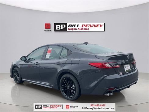 New 2026 Toyota Camry SE image 3