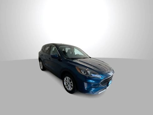 Used 2020 Ford Escape SE AWD/4WD image 2