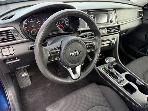 Used 2017 Kia Optima LX w/ Option Group 014 image 15