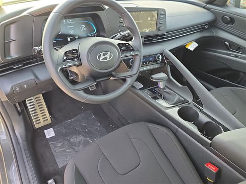New 2026 Hyundai Elantra SEL Sport Premium image 15