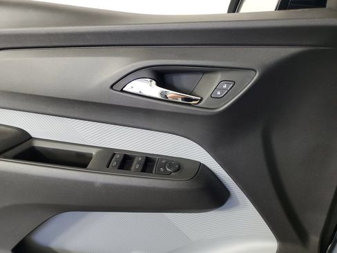 New 2027 Chevrolet Bolt LT w/ Comfort Package FWD image 27