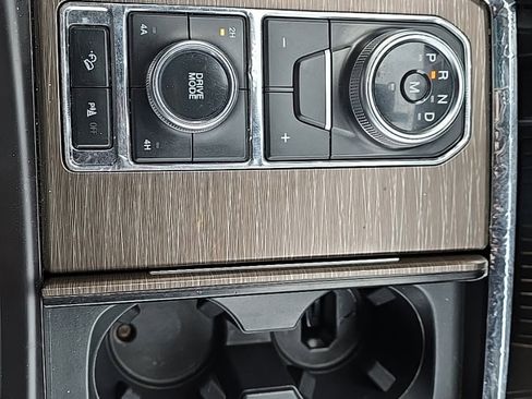 Used 2023 Ford Expedition Limited image 20