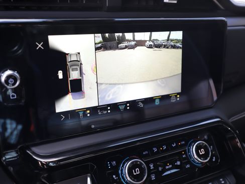 Used 2022 GMC Sierra 1500 AT4X AWD/4WD image 17